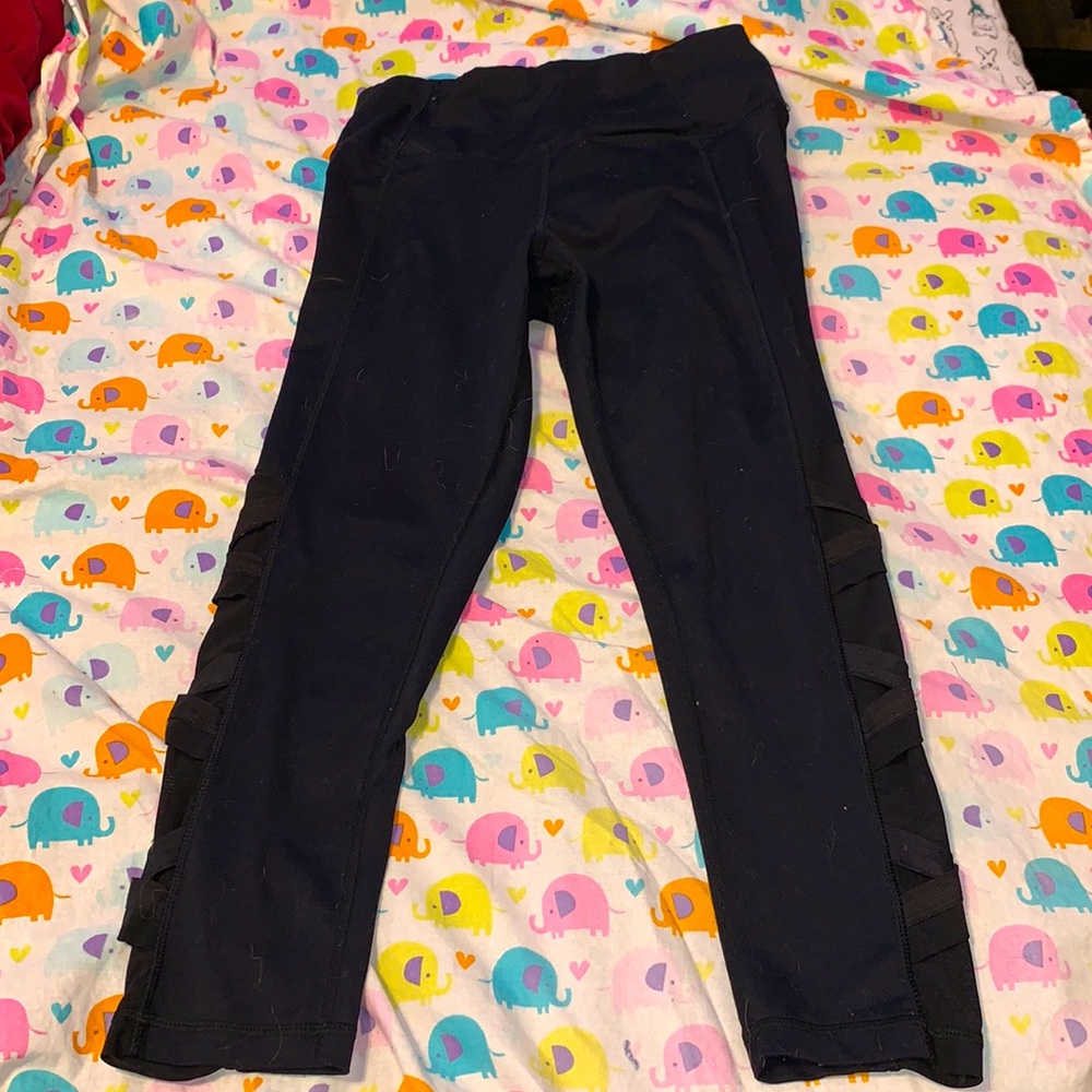 Black leggings